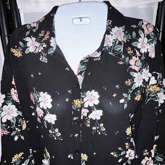 H&M Black and White Notched Collar Long Sleeve Dress - Picture 2 of 5